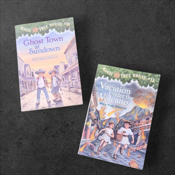 Magic Tree House Lot #10 & #13 90s Early Prints Ghost Town & Volcano Vintage - Picture 1 of 4